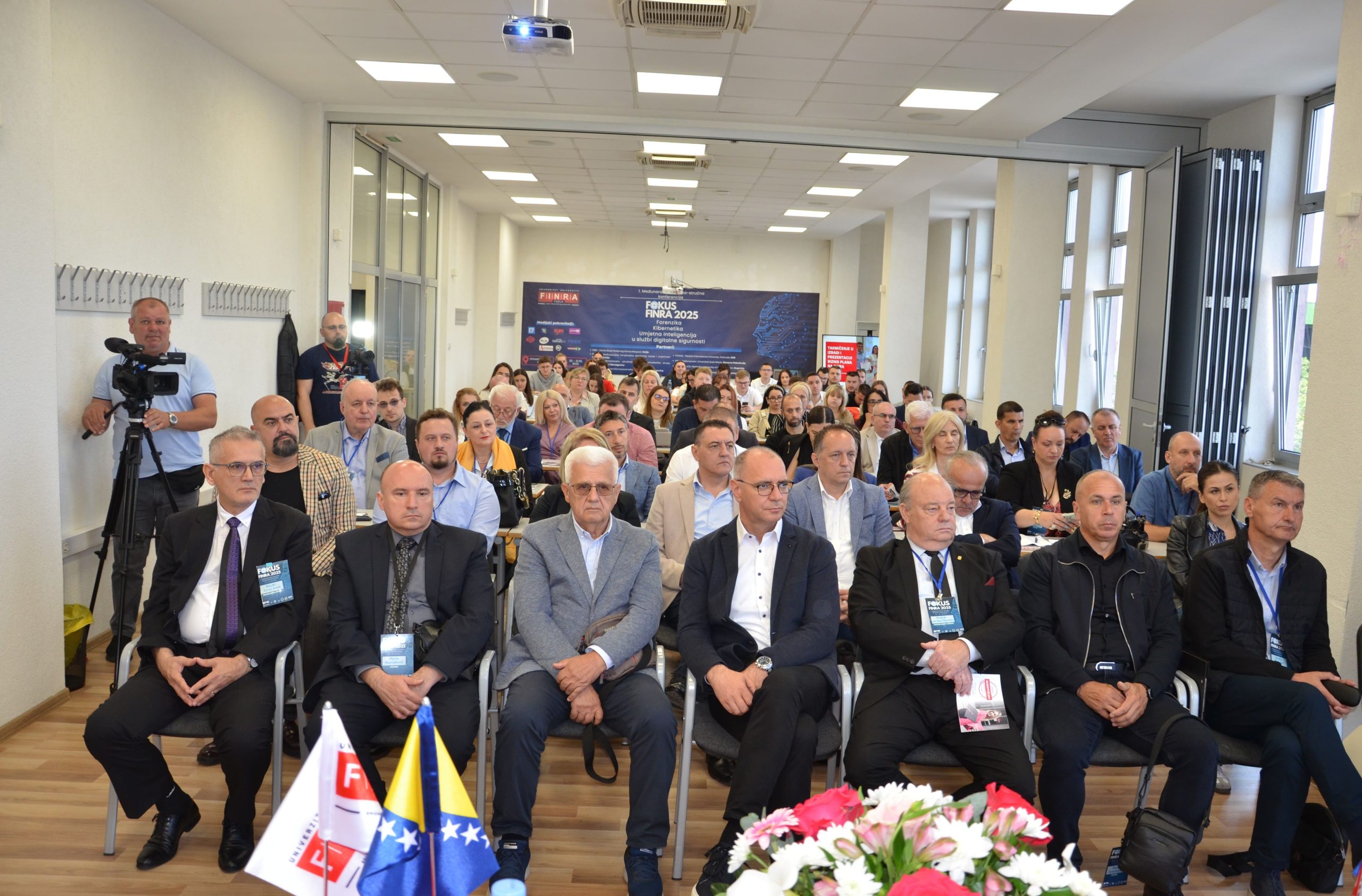 Na Univerzitetu FINRA Tuzla počela 1.međunarodna naučno-stručna konferencija „FOKUS FINRA 2025“