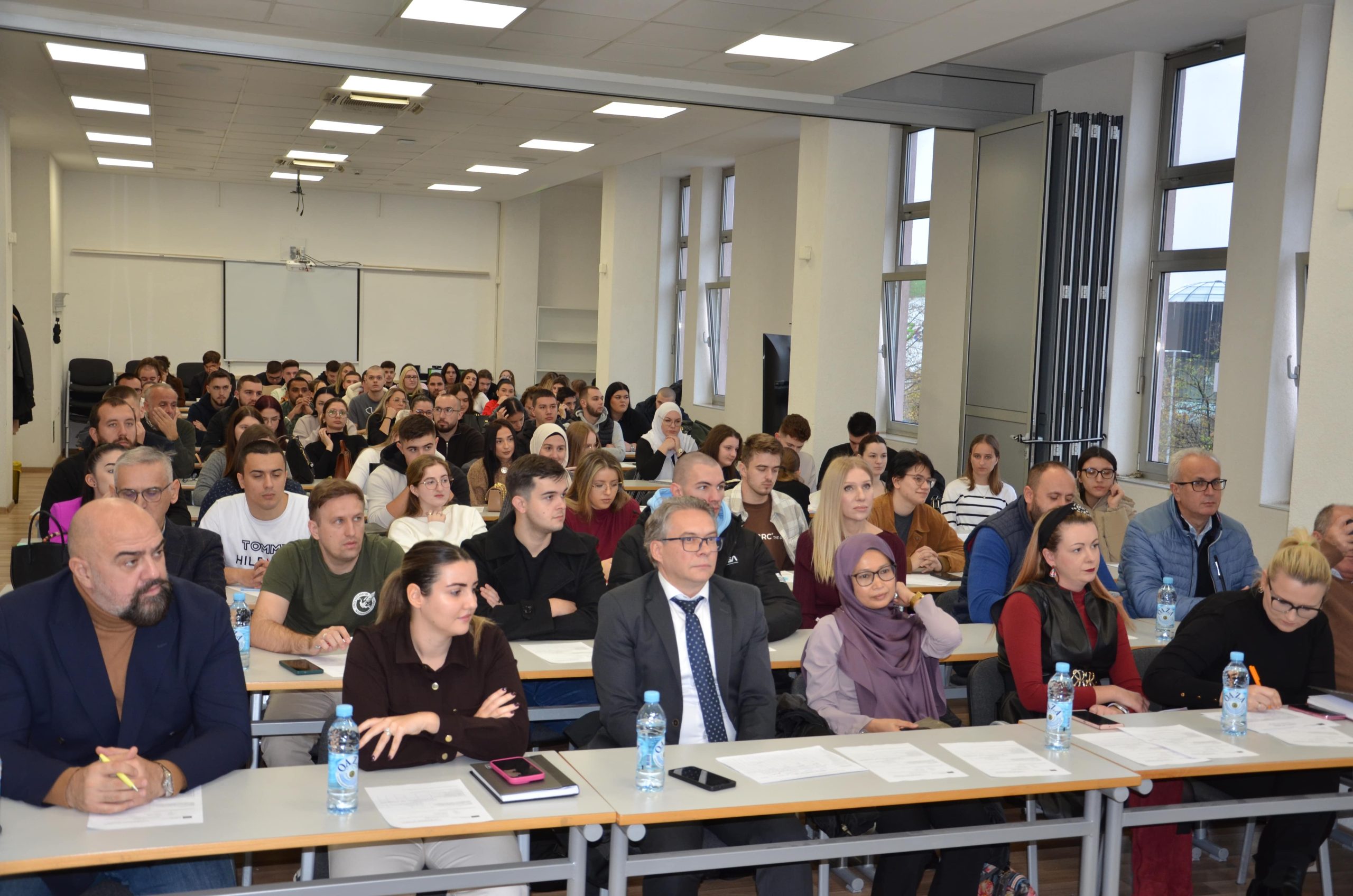 Održana Erasmus+ radionica na Univerzitetu FINRA Tuzla