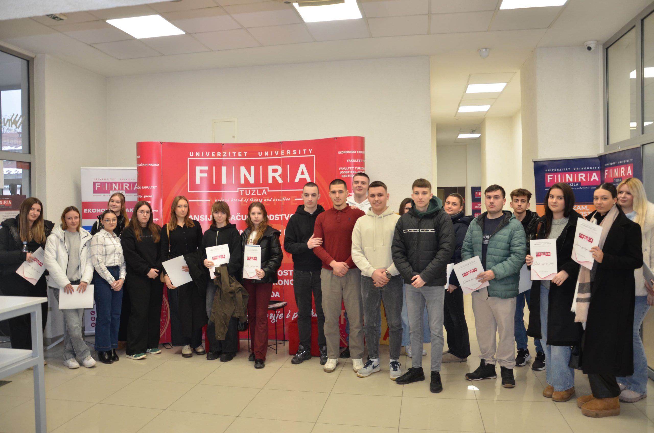 Treći dan Zimske akademije na Univerzitetu FINRA Tuzla – radionica “Menadžment, poduzetništvo i digitalno poslovanje”